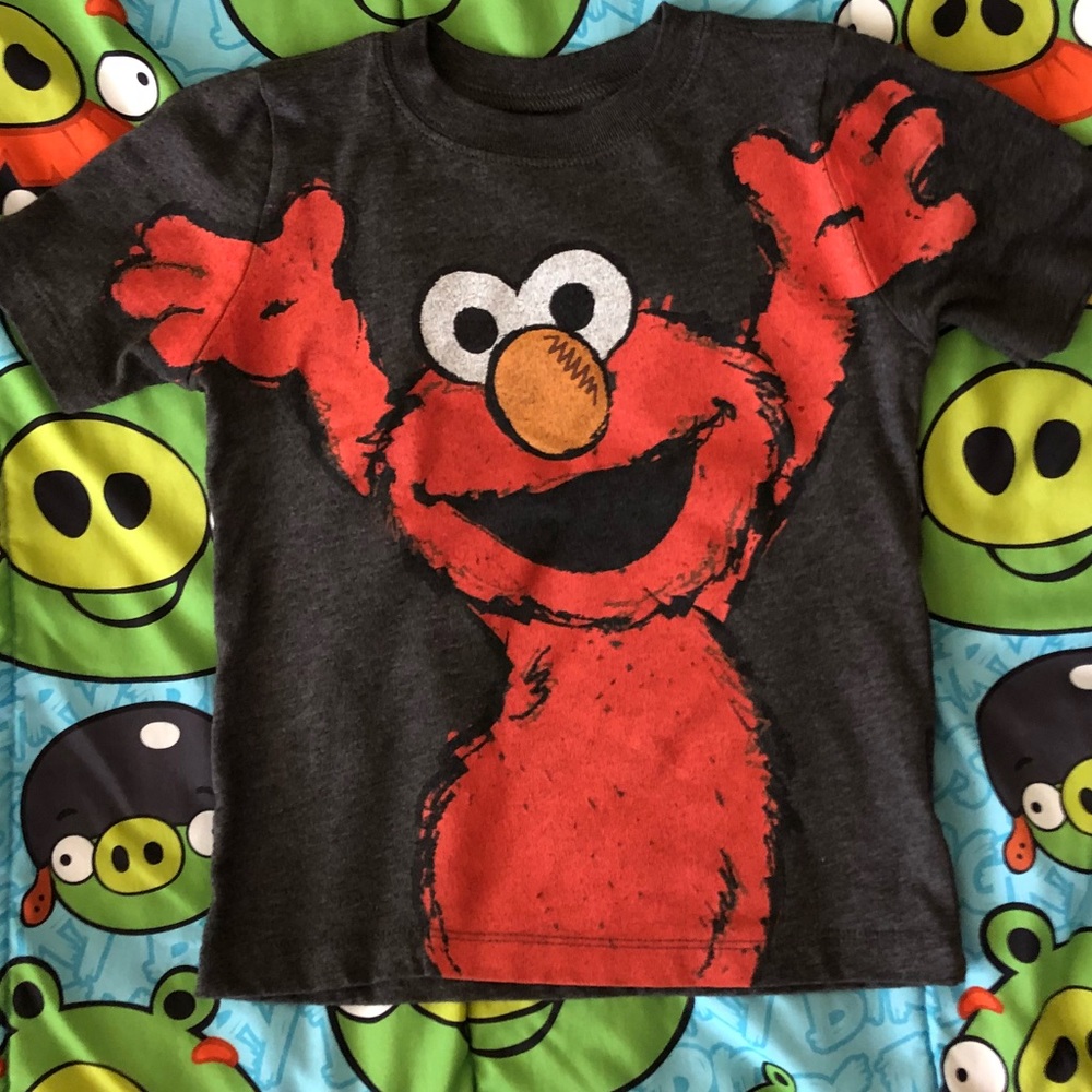 T4 “Old Navy “ Elmo T-Shirt